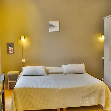 Hotel Les Lavandes