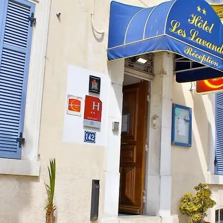 Les Lavandes