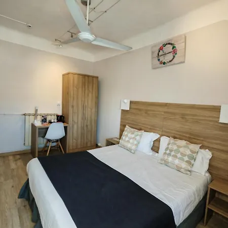 Les Lavandes Hotel