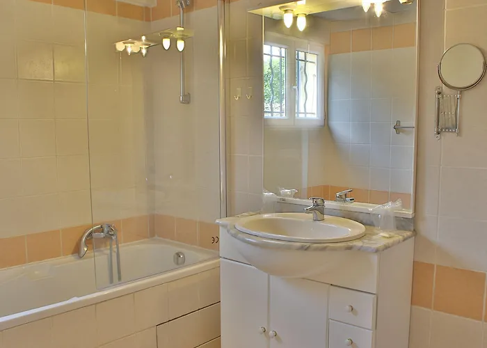 Hotel Les Lavandes